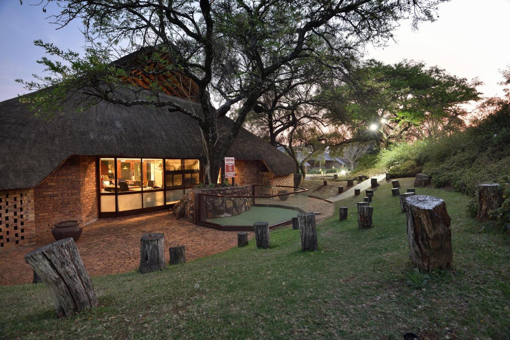Bakubung Bush alojamiento Ledig Exterior foto